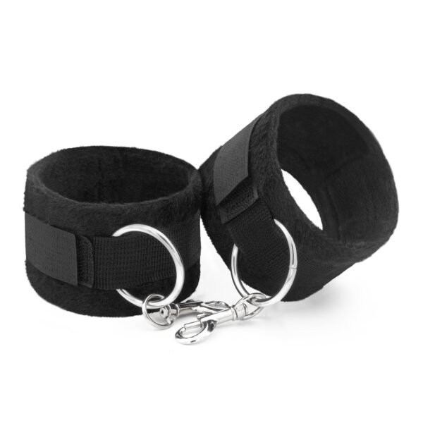 ALGEMAS DE VELCRO TOUGH LOVE COM CORRENTE DE 40CM EXTRA CRUSHIOUS PRETAS - Imagem 5